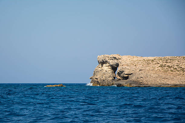 mari maltesi - arch rock foto e immagini stock