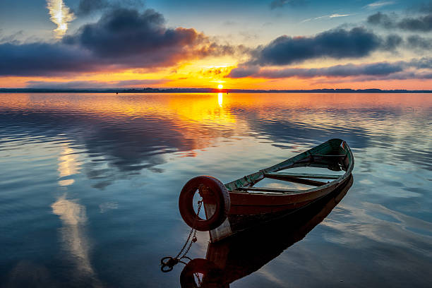 istock Sunrise on Lake Seliger 587911998