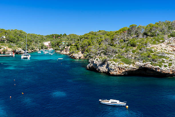 istock Beautiful coast of Cala Figuera -  Spain, Mallorca 587933840
