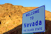 nevada-welcome-schild.jpg?b=1&s=170x170&k=20&c=0qDJg18iGZs48JzgCB4dYQJmoRwgdIAkPXZM5vC7CjE=