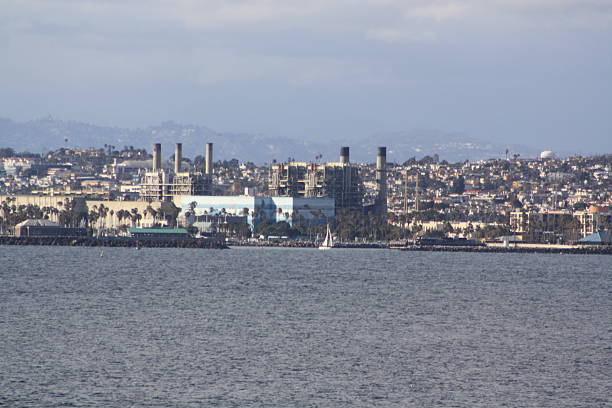istock Industrial plant on the coastline 587946924