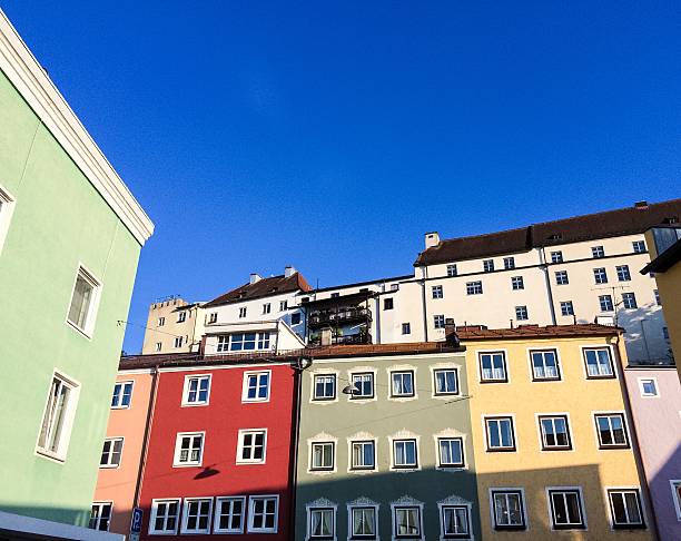 istock Wasserburg am Inn 588253070