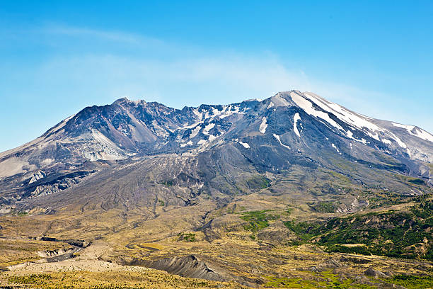 istock Mount St Helen National Park Volcano Crater 588268442