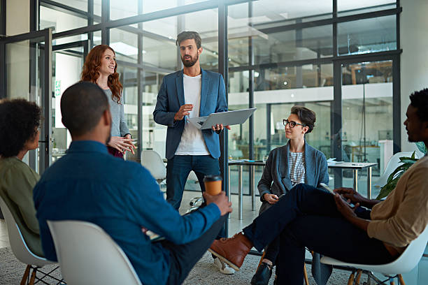 istock Working towards maximising their potential as a team 588269154