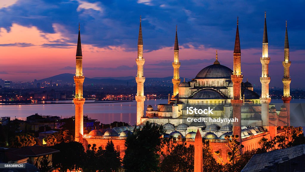 Sunrise over The Blue Mosque, Istanbul, Turkey Sultan Ahmed Mosque (Sultanahmet Camii) is known as the Blue Mosque for its blue interior,  Istanbul, Turkey. Sultan Ahmed Mosque Stock Photo