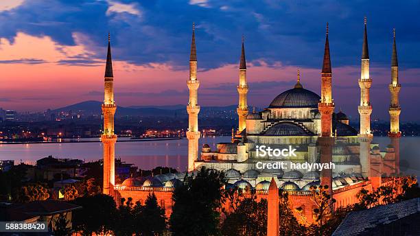 Sunrise Over The Blue Mosque Istanbul Turkey Stock Photo - Download Image Now - Sultan Ahmed Mosque, Istanbul, Night