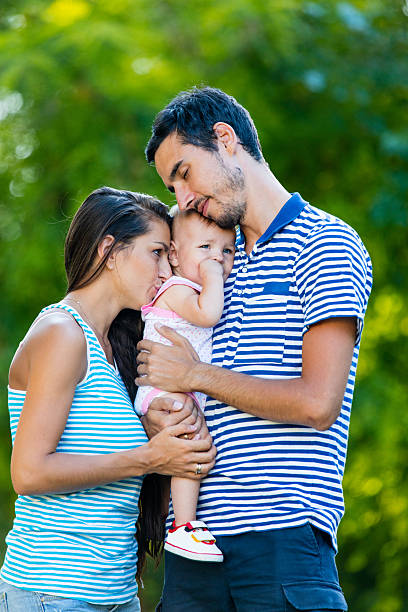 istock family photo 588392514