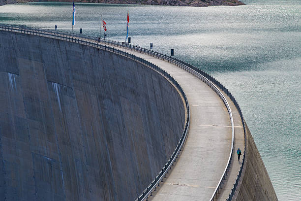 istock Dam at Lake Emosson near Chamonix (France) and Finhaut (Switzerland) 588609794