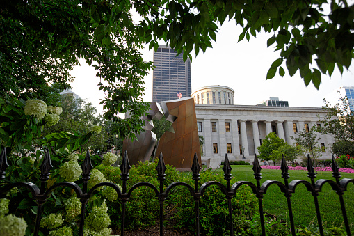 The Ohio Statehouse is located in Columbus, Ohio.  This its the southern facade,