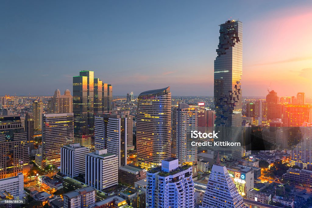 Vue aérienne des immeubles de bureaux modernes de Bangkok, condominium - Photo de Bangkok libre de droits