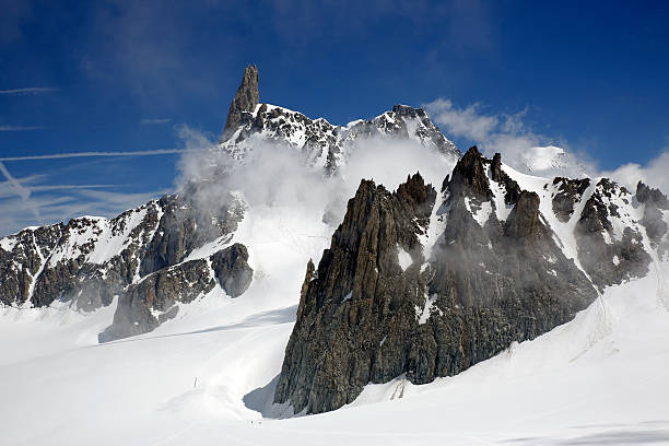 дент дю гент - courmayeur european alps mont blanc mountain стоковые фото и изображения