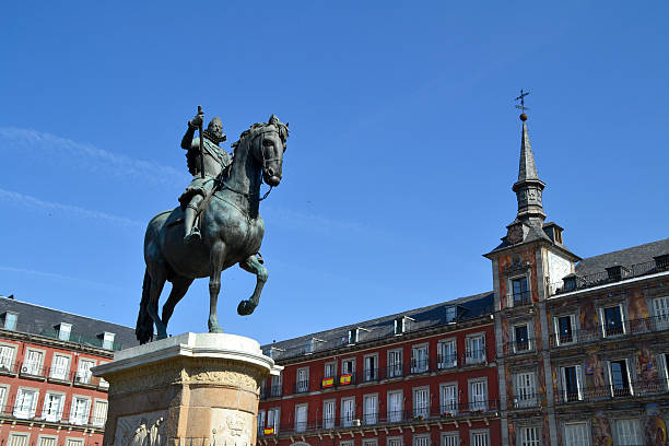 istock Plaza Mayor in Madrid, Spain 588990836
