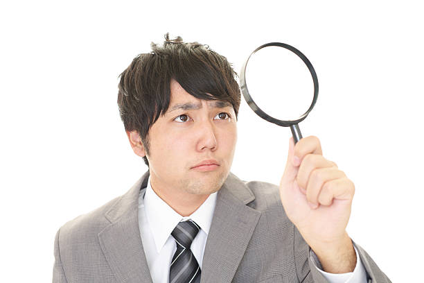 istock Uneasy Asian Businessman 588995354
