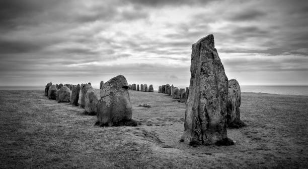 Ale stenar in Scania, Sweden Ale's Stones (Swedish: Ales stenar) is a megalithic monument in Scania (Skane) in southern Sweden. ales stenar stock pictures, royalty-free photos & images