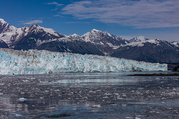 istock Hubbard Glacier in Desolation Bay 589088050