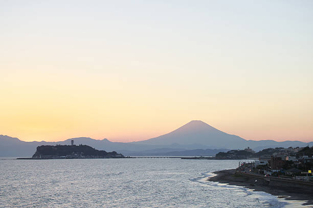 istock Mount Fuji and Enoshima of the sunset 589090706