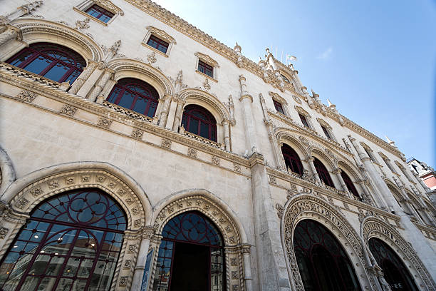 istock Lisbon Rossio Railway Station 589091034