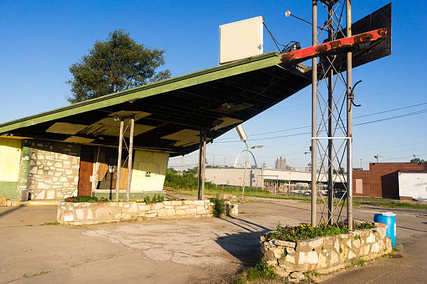 And old Gas Station withers away with no tennant in the metropolis