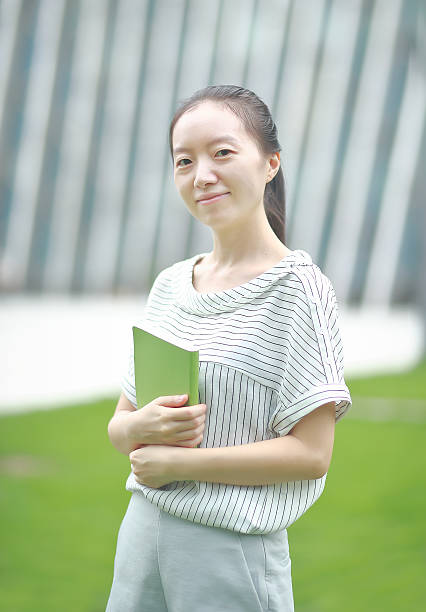 istock Woman in the library 589103098