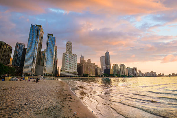 istock View of Chicago downtown skyline 589103250
