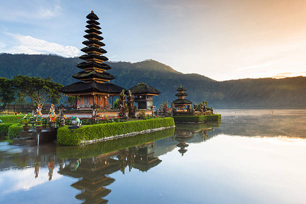 istock Ulun Danu Bratan Temple at sunrise, Bali 589130114