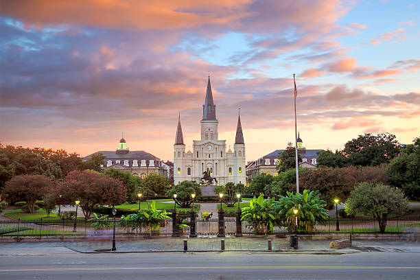 istock Saint Louis Cathedral and Jackson Square in New Orleans 589132038