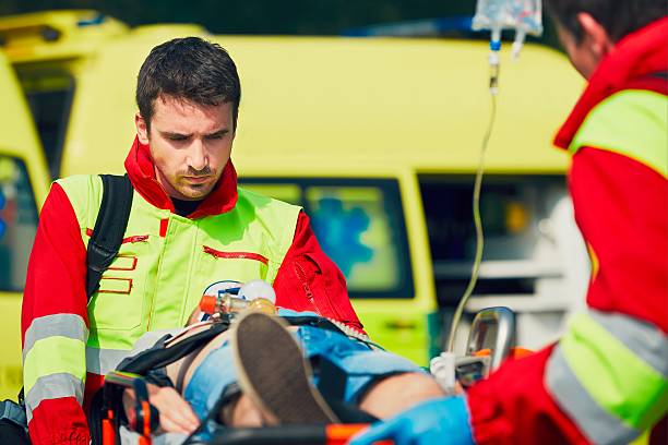 istock Emergency medical service 589427798