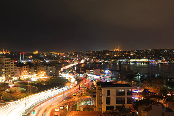 istock Istanbul city skyline at night 589436554