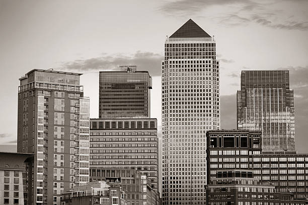 istock London Canary Wharf 589459546