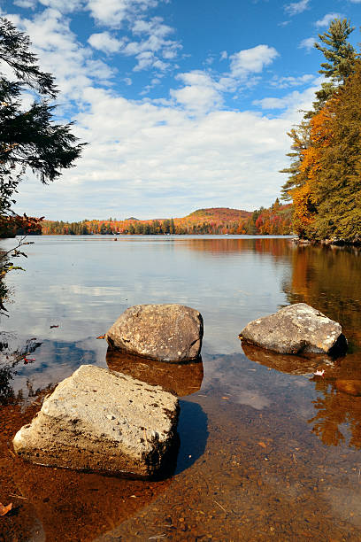 istock Lake Autumn Foliage 589541244