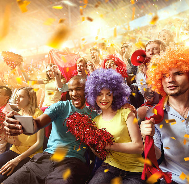 istock Sport fans: Couple in love 589567438