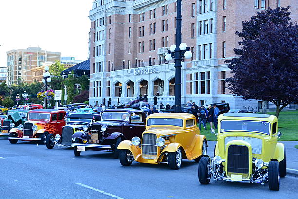 deuce days classic car show - empress hotel imagens e fotografias de stock