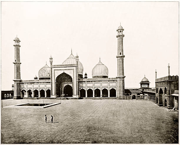 istock Juma Masjid palace, Delhi, India in 1880s 589962736