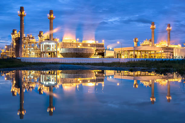 electric power plant reflection - nuclear power station power station energy factory imagens e fotografias de stock