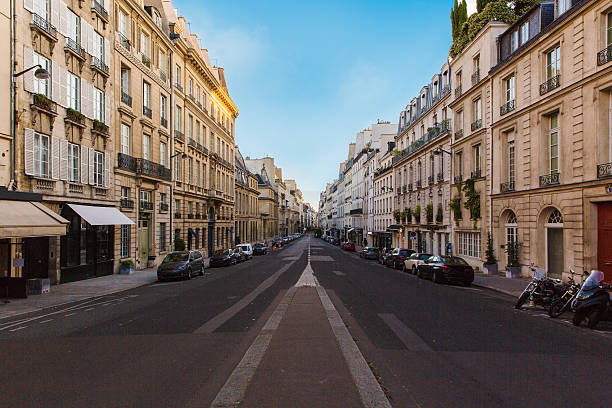 ruas de paris - nobody old architecture urban scene imagens e fotografias de stock