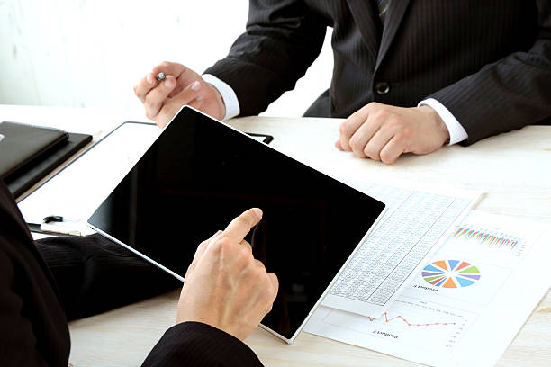 istock Business concepts, metting with tablet 589979108