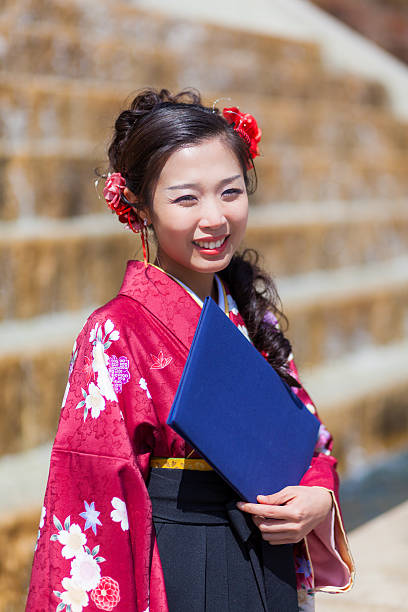 istock Japanese Girl in Hakama 590037758