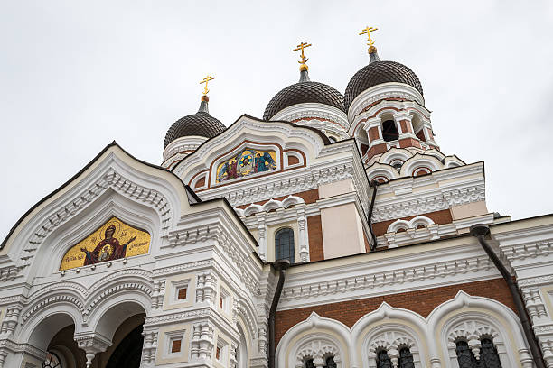 la cathédrale alexander nevsky.  tallinn (estonie - church saint peter alexander horizontal photos et images de collection