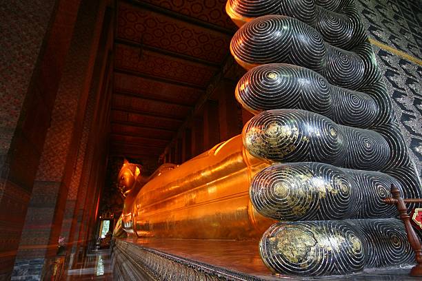 istock Reclining Buddha at Wat Pho, Bangkok, Thailand 590143712