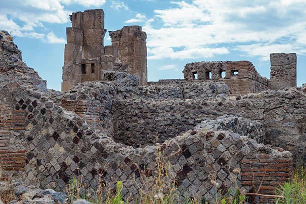 istock Ruins of Pompeii 590146664