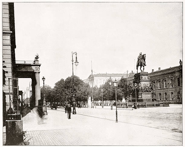 istock Unter den Linden, Berlin, Germany in 1880s 590150018