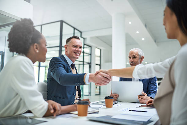 istock Extending a warm welcome to a new staff member 590163796