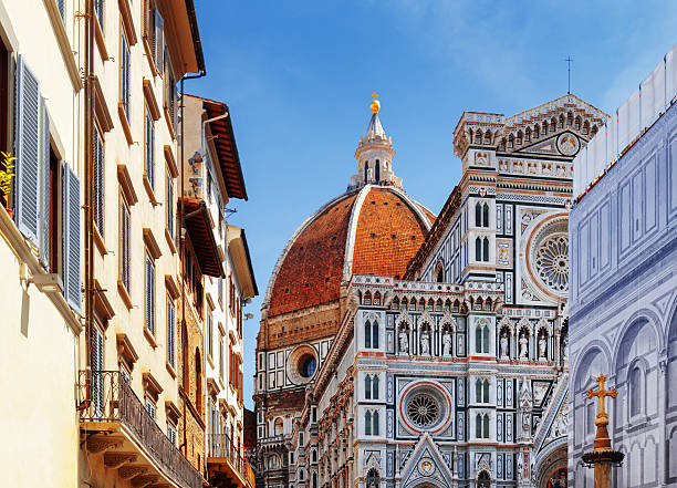 die kathedrale von florenz im historischen zentrum von florenz, italien - florenz italien stock-fotos und bilder