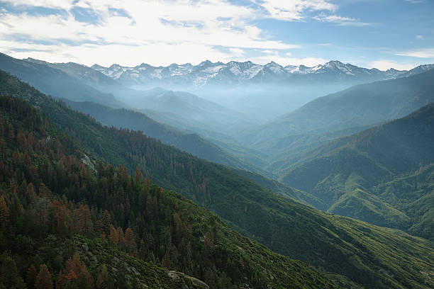istock Views from Moro Rock, Sequoia National Park 590265522