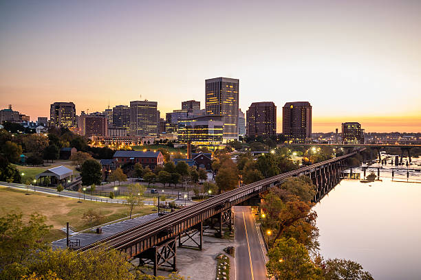 istock Downtown Richmond, Virginia skyline 590274738