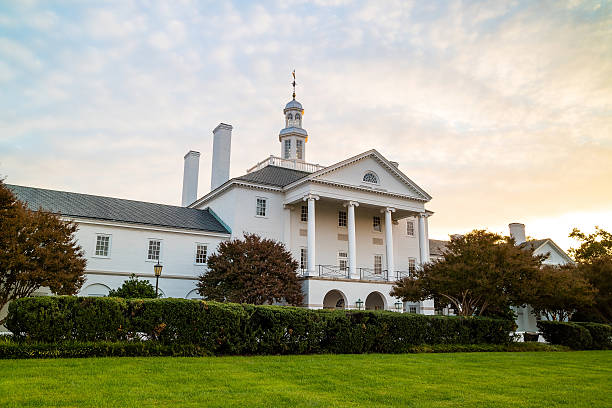 istock Government building in Richmond VA 590280440