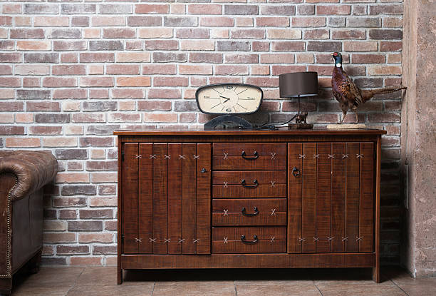 istock Vintage dresser 590623078
