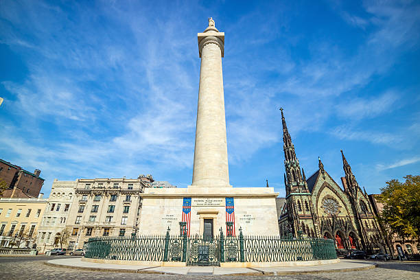 istock Washington Monument and Mount Vernon Place 591404626