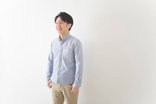 istock Japanese man looking away from camera 591404862