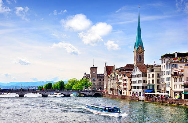 Zurich cityscape Quaibrucke bridge over the effluence of the Limmat river of Zurichsee in the municipality of Zurich zurich photos stock pictures, royalty-free photos & images